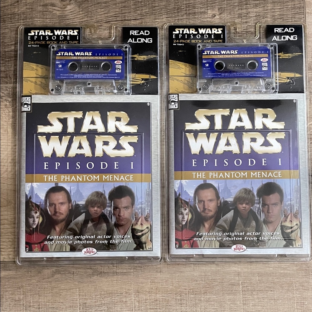 Star Wars Blue and Gold Cassette Player (Selling 2)